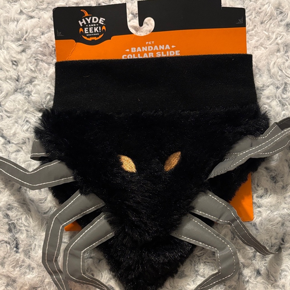 Hyde & EEK! Boutique Halloween Spider Dog Collar Slide Bandana.